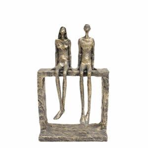 SITTING COUPLE STATUE