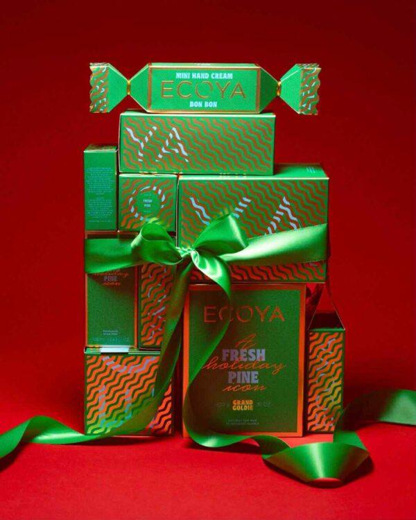 Holiday * Fresh Pine Goldie Candle - Image 2